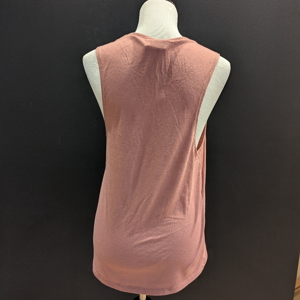 3/$30 Muscle Tank top - Picture 2 of 3